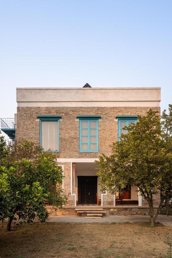 Lohonostays Library Sadhrana Bagh คูร์เคาน์ ภายนอก รูปภาพ